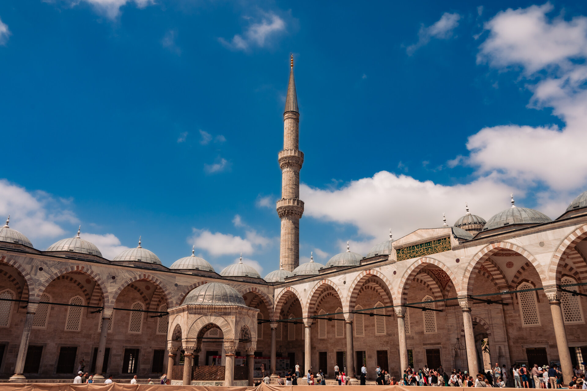 the Blue Mosque (Sultan Ahmed Mosque) in Istanbul
